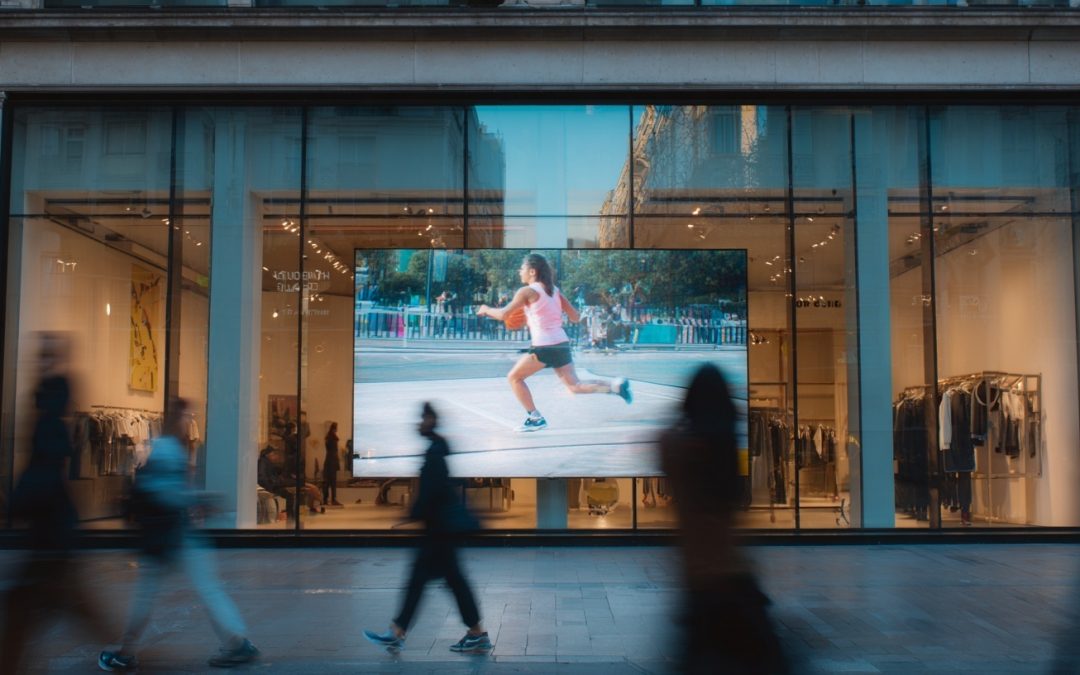 Ventajas de las pantallas en los escaparates
