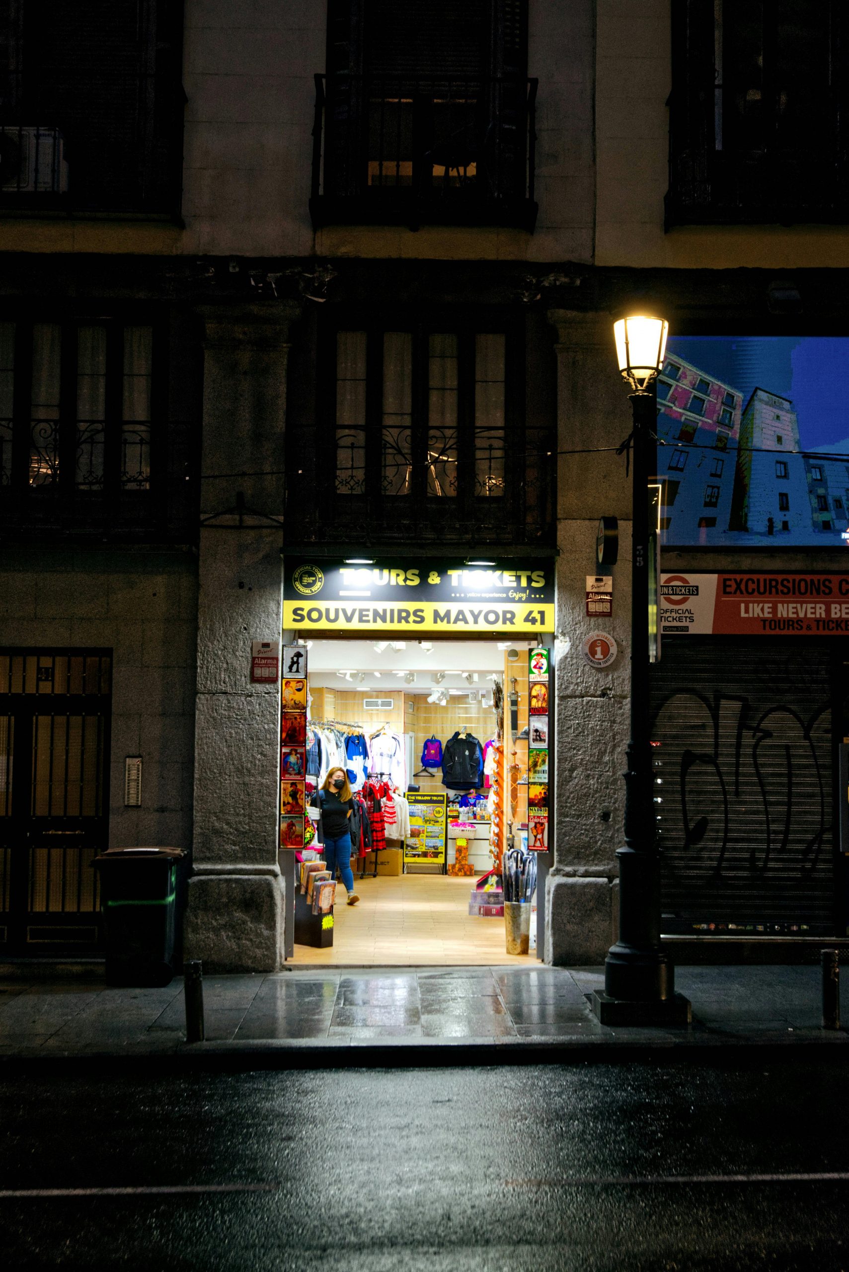 Montaje de monolitos en Campo Real